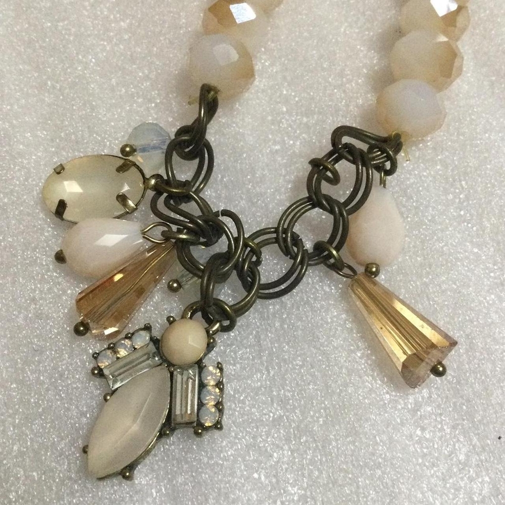 Crystal And Rhinestone Stretch Bracelet - Picture 1 of 2